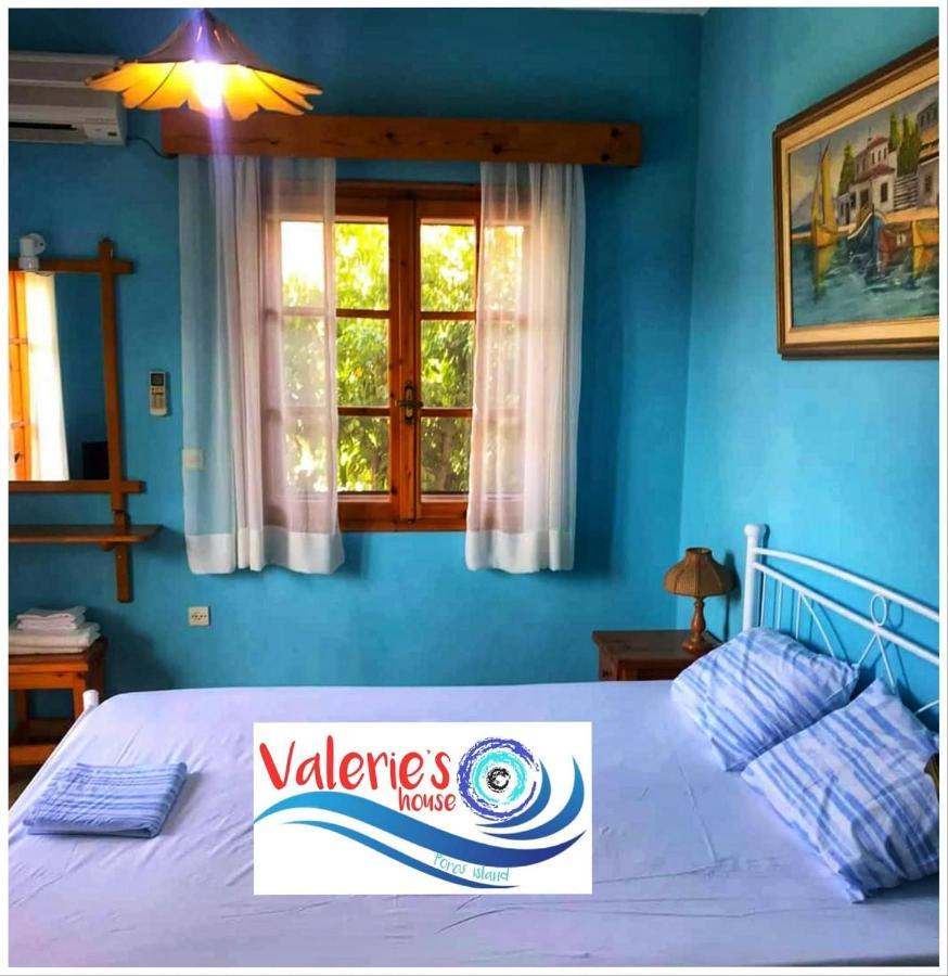 Apartamento Valerie'S House Poros Town Exterior foto