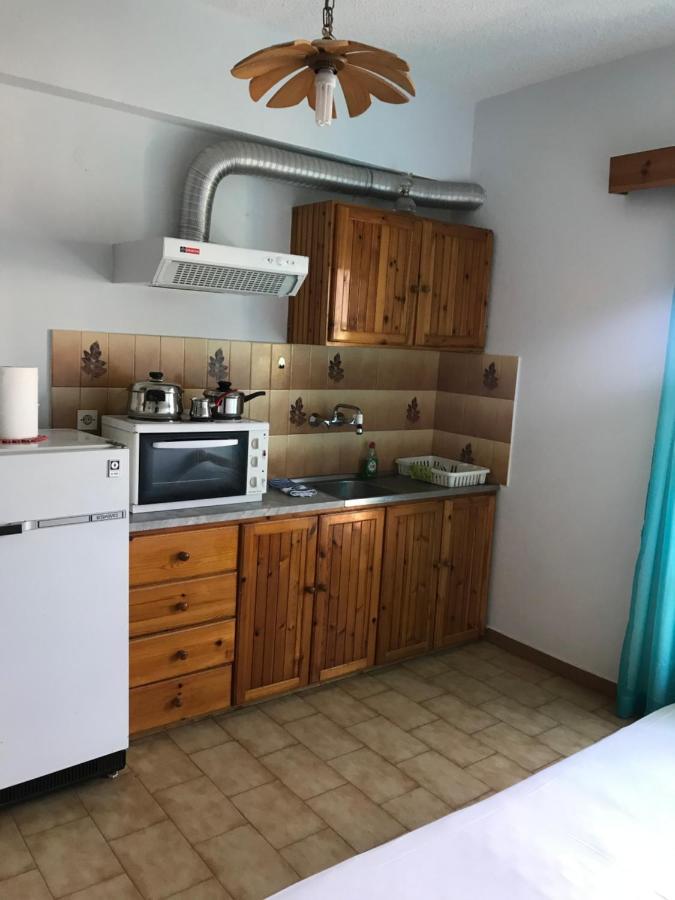Apartamento Valerie'S House Poros Town Exterior foto